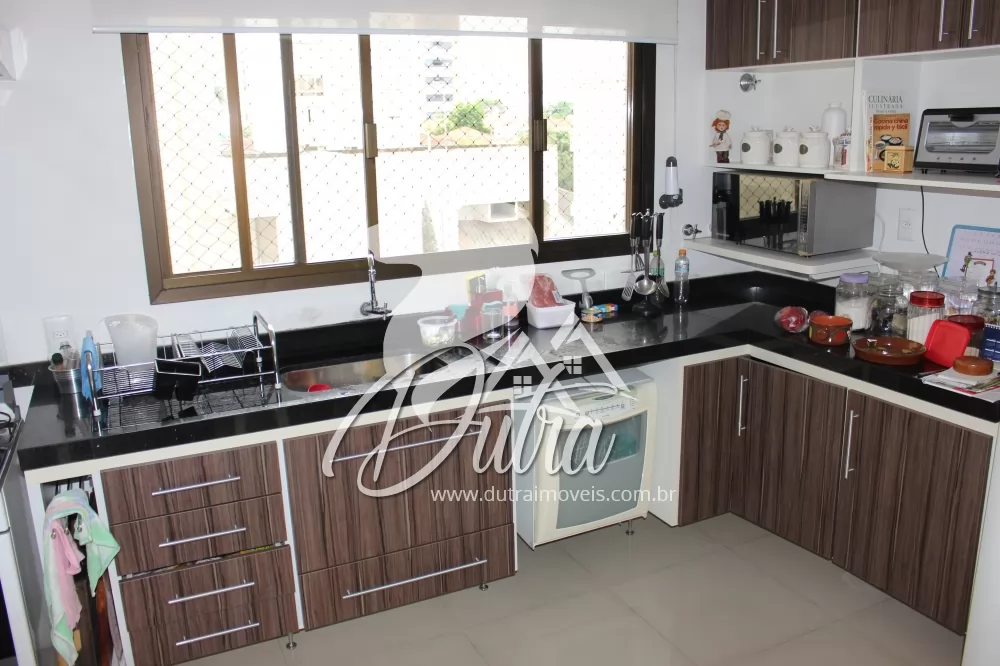 Nicole Pinheiros 155m² 03 Dormitórios 01 Suítes 2 Vagas