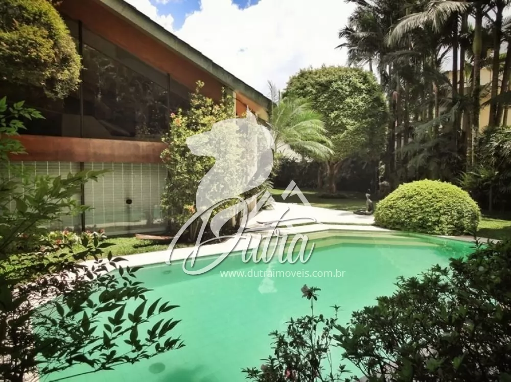 Padrão Jardim América 1365m² 05 Dormitórios 05 Suítes 6 Vagas