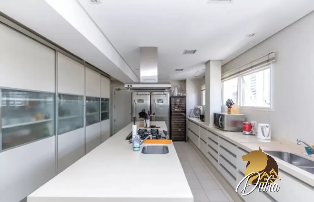 Edifício Henry Cerqueira César 325m² 03 Dormitórios 02 Suítes 2 Vagas