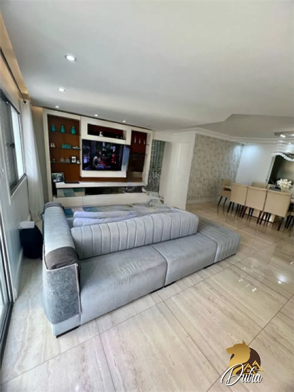 Edifício Berkeley Santana 134m² 04 Dormitórios 01 Suítes 2 Vagas