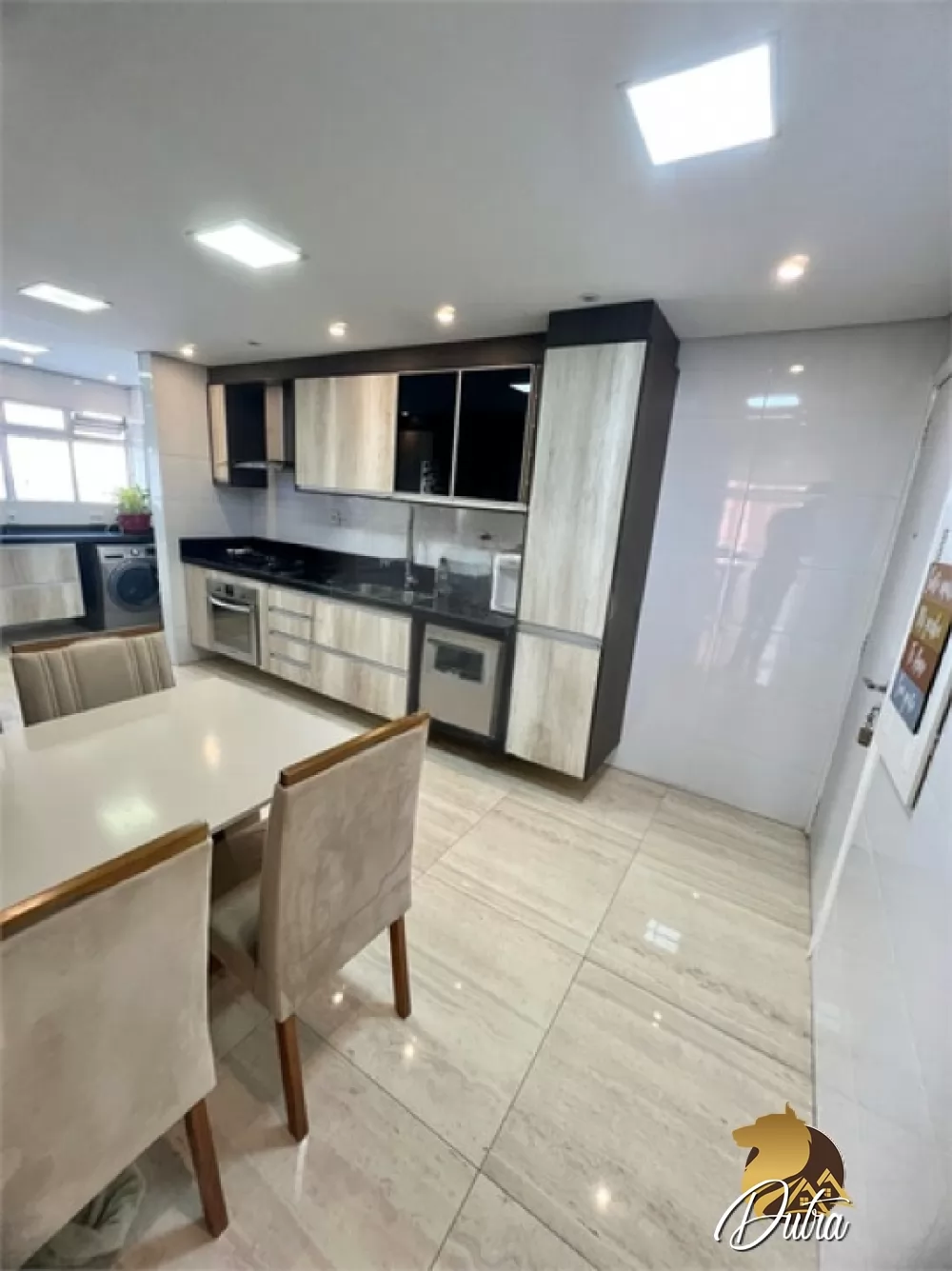 Edifício Berkeley Santana 134m² 04 Dormitórios 01 Suítes 2 Vagas