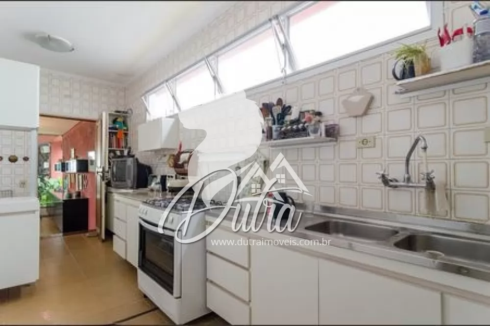 Padrão Planalto Paulista 400m² 05 Dormitórios 05 Suítes 4 Vagas