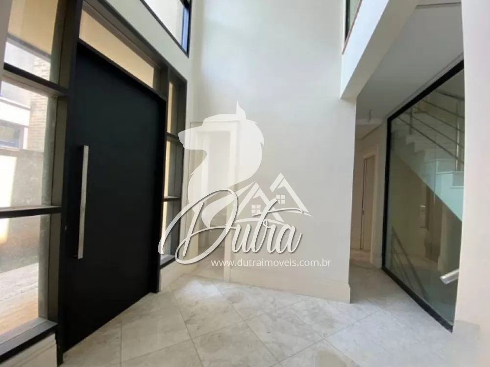Casa de Condomínio Jardim Morumbi 435m² 04 Dormitórios 04 Suítes 3 Vagas