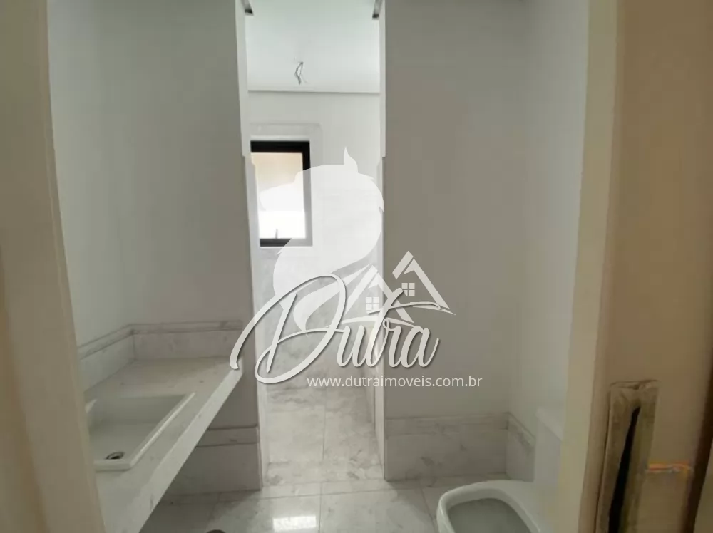 Casa de Condomínio Jardim Morumbi 435m² 04 Dormitórios 04 Suítes 3 Vagas