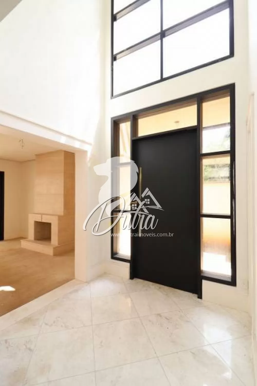 Casa de Condomínio Jardim Morumbi 435m² 04 Dormitórios 04 Suítes 3 Vagas