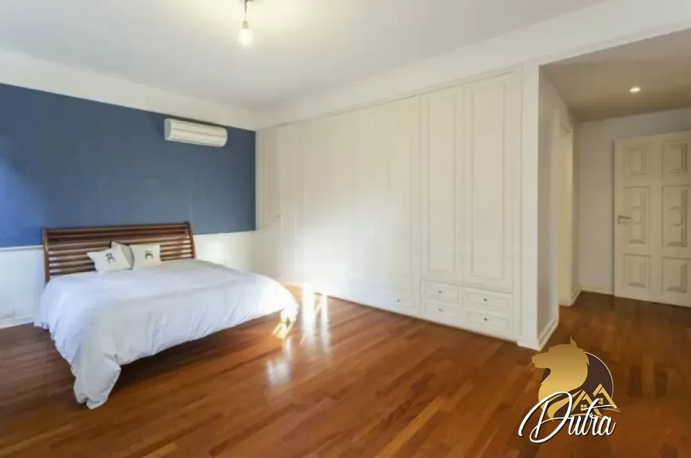 Padrão Jardim Europa 620m² 04 Dormitórios 04 Suítes 4 Vagas