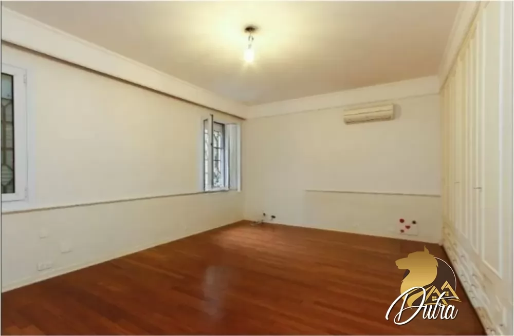 Padrão Jardim Europa 620m² 04 Dormitórios 04 Suítes 4 Vagas