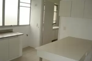 Praia de Ondina Alto de Pinheiros 136m² 03 Dormitórios 01 Suítes 1 Vagas