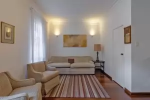 Sobrado Jardim Europa 219m² 03 Dormitórios 3 Vagas