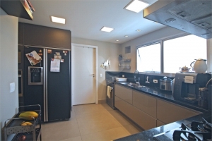 Piazza Del Colosso Indianópolis 210m² 04 Dormitórios 03 Suítes 4 Vagas