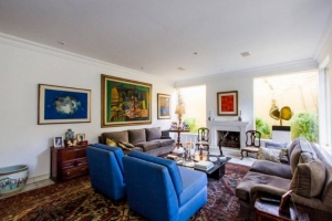 Padrão Jardim América 1062m² 03 Dormitórios 02 Suítes 4 Vagas