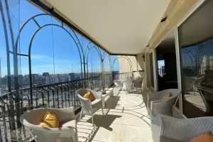 Lindenberg Caroline Mahal Panamby 350m² 04 Dormitórios 04 Suítes 4 Vagas