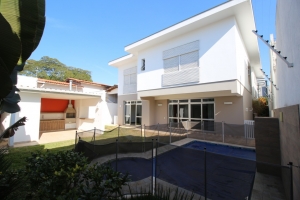 Casa na Vila Nova Conceição Vila Nova Conceição 482m² 05 Dormitórios 05 Suítes 10 Vagas