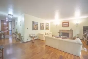 Padrão Alto de Pinheiros 306m² 04 Dormitórios 02 Suítes 3 Vagas