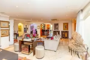 Padrão Alto de Pinheiros 413m² 05 Dormitórios 03 Suítes 4 Vagas