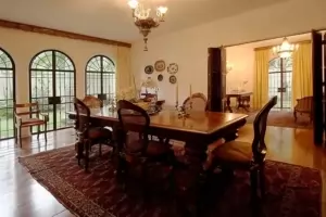 Padrão Jardim América 600m² 05 Dormitórios 01 Suítes 7 Vagas