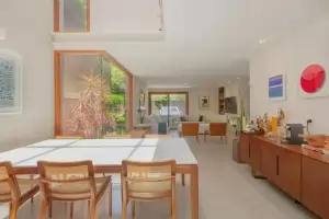 Padrão Jardim Paulistano 250m² 03 Dormitórios 01 Suítes 2 Vagas