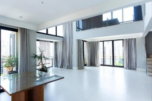 Edifício Art Deco Vila uberabinha 272m² 03 Dormitórios 03 Suítes 4 Vagas