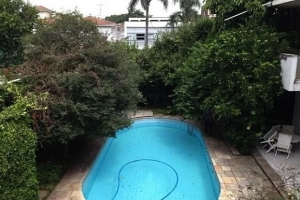 Padrão Jardim Paulista 580m² 05 Dormitórios 04 Suítes 10 Vagas
