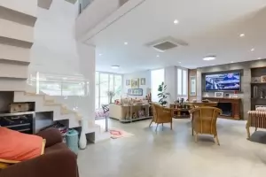 Premiere Jardim Cordeiro 425m² 04 Dormitórios 04 Suítes 4 Vagas