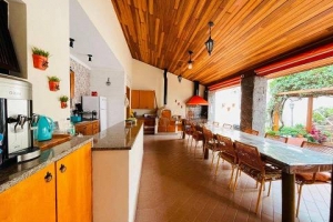 Padrão Lapa 300m² 04 Dormitórios 03 Suítes 6 Vagas