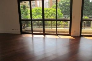 Maison Saint Laurent Vila Nova Conceição 210m² 04 Dormitórios 03 Suítes 3 Vagas