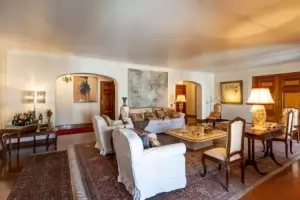 Quinta da Boa Vista Jardim Paulista 434m² 04 Dormitórios 04 Suítes 3 Vagas