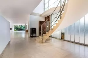 Padrão Jardim América 764m² 05 Dormitórios 02 Suítes 6 Vagas