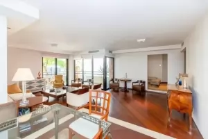 Auguste Rodin Vila Uberabinha 220m² 04 Dormitórios 03 Suítes 4 Vagas