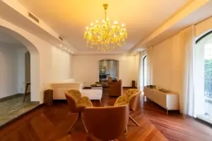 Paço de Higienopolis Santa Cecília 352m² 04 Dormitórios 04 Suítes 4 Vagas