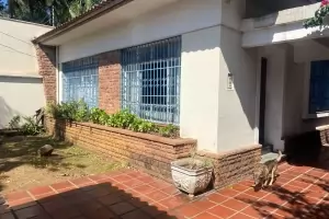 Padrão Jardim América 523m² 04 Dormitórios 02 Suítes 10 Vagas