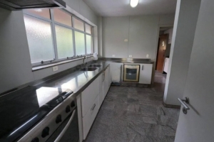 Padrão Fazenda Morumbi 400m² 03 Dormitórios 03 Suítes 6 Vagas