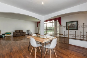 Casa de Vila Vila Madalena 343m² 04 Dormitórios 02 Suítes 6 Vagas