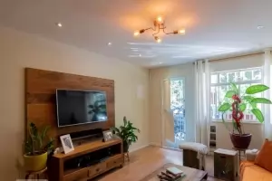 Casa de Condomínio Jardim Paulistano 90m² 02 Dormitórios 1 Vagas