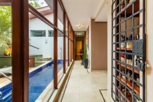 Padrão Jardim Luzitania 241m² 02 Dormitórios 02 Suítes 5 Vagas