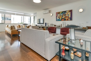 Pernambuco Higienópolis 270m² 03 Dormitórios 02 Suítes 2 Vagas