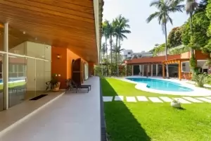 Padrão Alto de Pinheiros 1016m² 04 Dormitórios 04 Suítes 15 Vagas