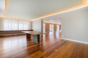 Irma Aguiar de Souza Higienópolis 468m² 04 Dormitórios 02 Suítes 4 Vagas