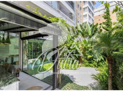 Edifício Villa Amalfi Paraíso do Morumbi 223m² 03 Dormitórios 02 Suítes 3 Vagas