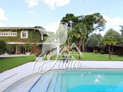 Padrão Santo Amaro 736m² 04 Dormitórios 04 Suítes 6 Vagas