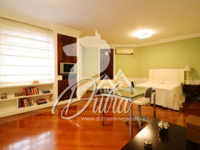 Padrão Santo Amaro 736m² 04 Dormitórios 04 Suítes 6 Vagas