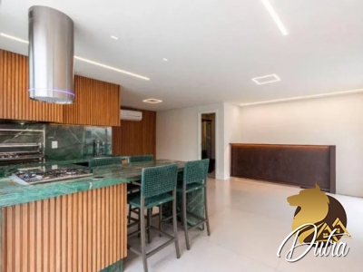 Condomínio Príncipe de Navarra Indianópolis 212m² 03 Dormitórios 03 Suítes 3 Vagas