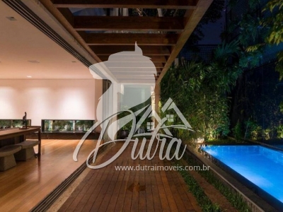 Casa de Condomínio Jardim Europa 470m² 03 Dormitórios 03 Suítes 4 Vagas
