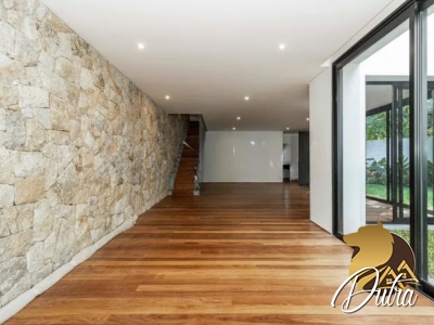 Padrão Jardim Paulista 256m² 03 Dormitórios 03 Suítes 3 Vagas