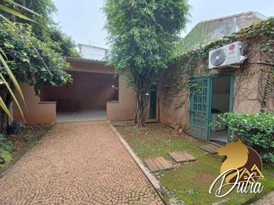 Padrão Jardim Paulista 300m² 03 Dormitórios 01 Suítes 3 Vagas