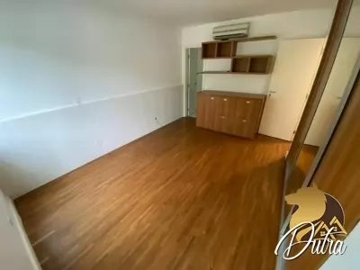 Casa de Condomínio Brooklin Paulista 425m² 04 Dormitórios 04 Suítes 4 Vagas