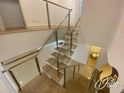 Casa de Condomínio Brooklin Paulista 425m² 04 Dormitórios 04 Suítes 4 Vagas