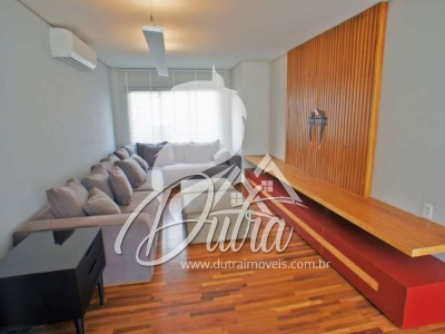 Casa Jardim Paulistano 390m² 4 Suítes 4 Vagas Depósito