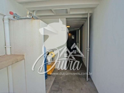 Casa Jardim Paulistano 390m² 4 Suítes 4 Vagas Depósito