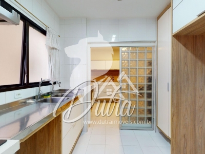 Aldemir Martins Moema 160m² 04 Dormitórios 03 Suítes 2 Vagas